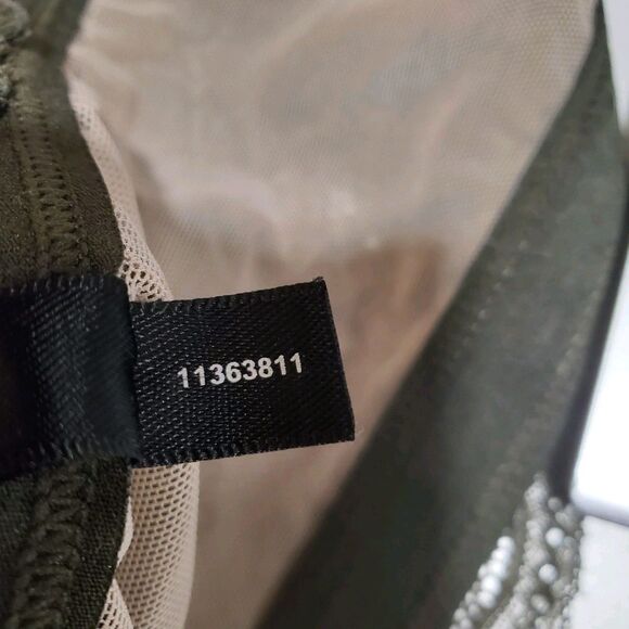 Torrid Olive Green Lace Bralette Racerback Plus Size Bra Size 1  stretch - Picture 7 of 7